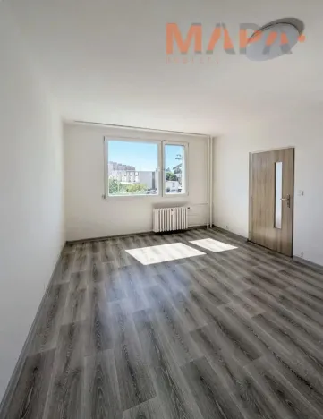 Prodej bytu 1+1, Chomutov, Dřínovská, 35 m2