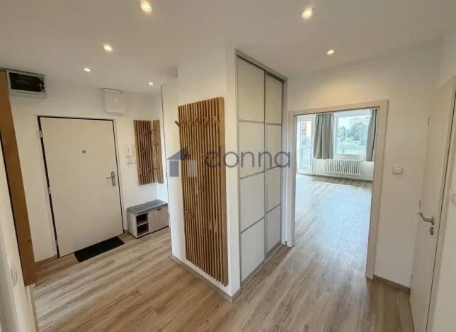 Pronájem bytu 3+kk, Praha, Cuřínova, 69 m2