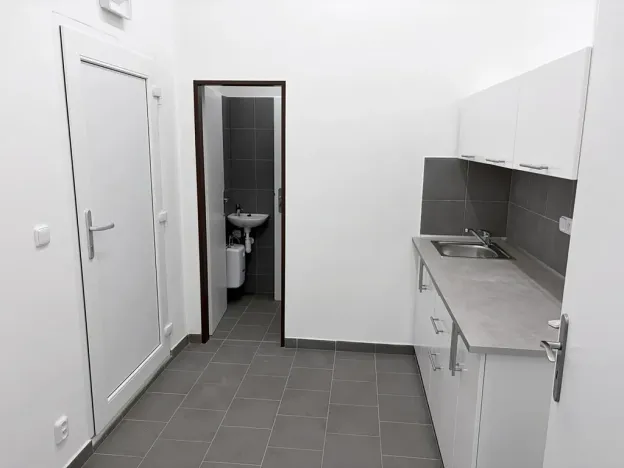 Pronájem obchodního prostoru, Praha - Holešovice, Dělnická, 25 m2