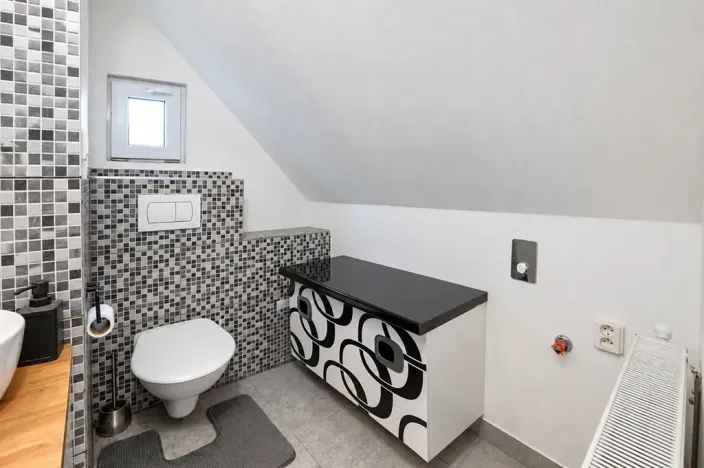 Prodej rodinného domu, Zvole, Příčná, 133 m2
