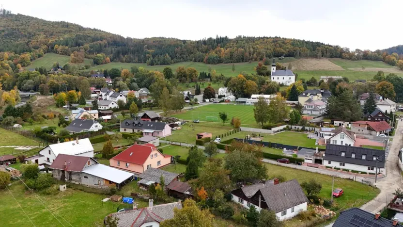 Prodej rodinného domu, Karlovice, 160 m2