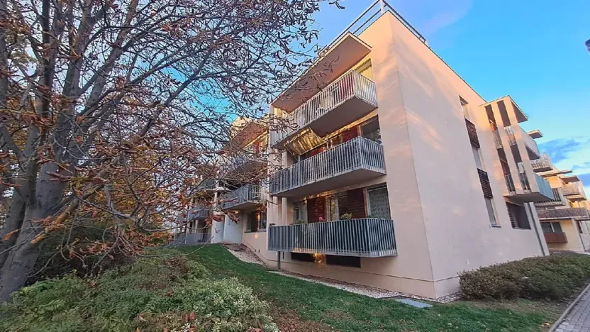 Pronájem bytu 2+kk, Praha - Čakovice, Rýnská, 68 m2