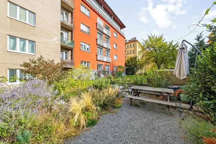 Prodej bytu 2+kk, Praha - Nusle, 5. května, 50 m2