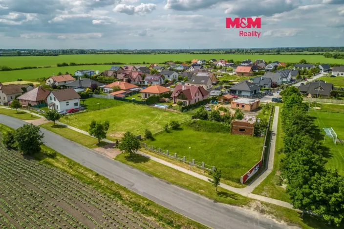 Prodej pozemku pro bydlení, Pátek, 720 m2