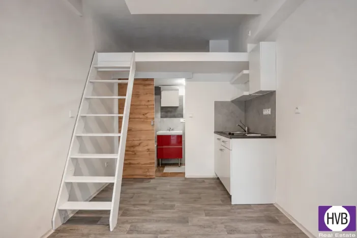 Prodej bytu 1+kk, Praha, Suchdolské náměstí, 12 m2