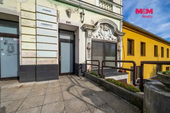 Prodej komerční nemovitosti, Slavkov u Brna, Koláčkovo náměstí, 99 m2
