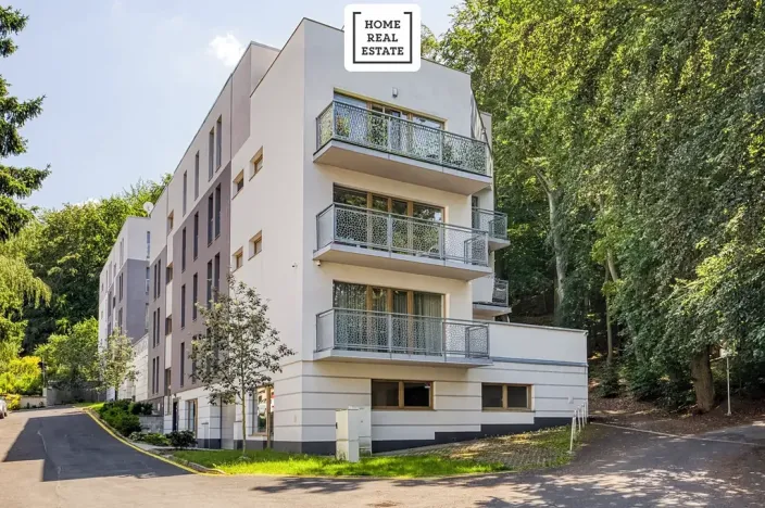 Prodej bytu 2+kk, Karlovy Vary, Šumavská, 75 m2