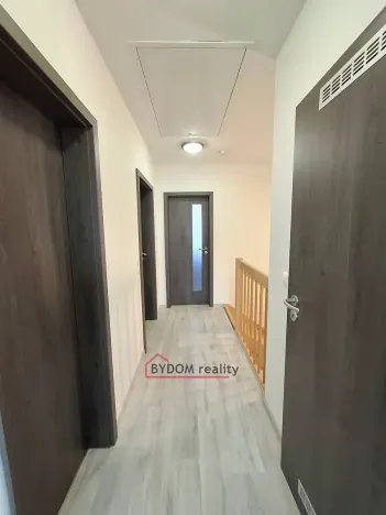 Prodej rodinného domu, Kladruby, Návětrná, 120 m2