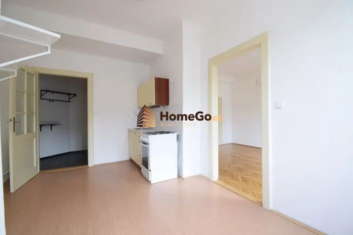 Pronájem bytu 2+kk, Praha - Nusle, Žateckých, 53 m2