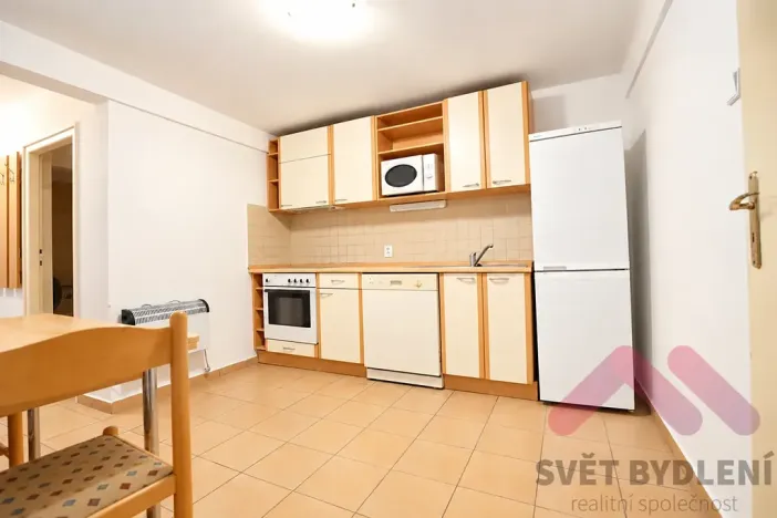 Pronájem bytu 2+kk, Praha - Nusle, Na Pankráci, 56 m2