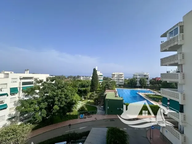 Prodej bytu 4+kk, Estepona, Španělsko, 82 m2