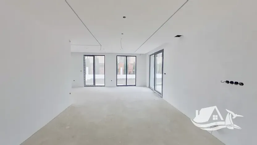 Prodej rodinného domu, Pomorie, Bulharsko, 220 m2
