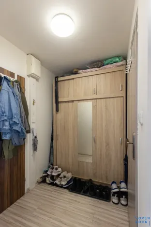 Pronájem bytu 1+kk, Praha - Chodov, Valentova, 30 m2