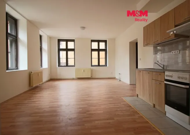 Pronájem bytu 1+1, Trutnov - Střední Předměstí, Novodvorská, 47 m2