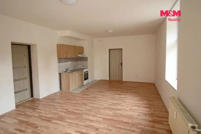 Pronájem bytu 1+1, Trutnov - Střední Předměstí, Novodvorská, 47 m2