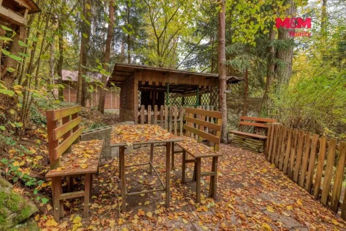 Prodej chaty, Hradec, 32 m2