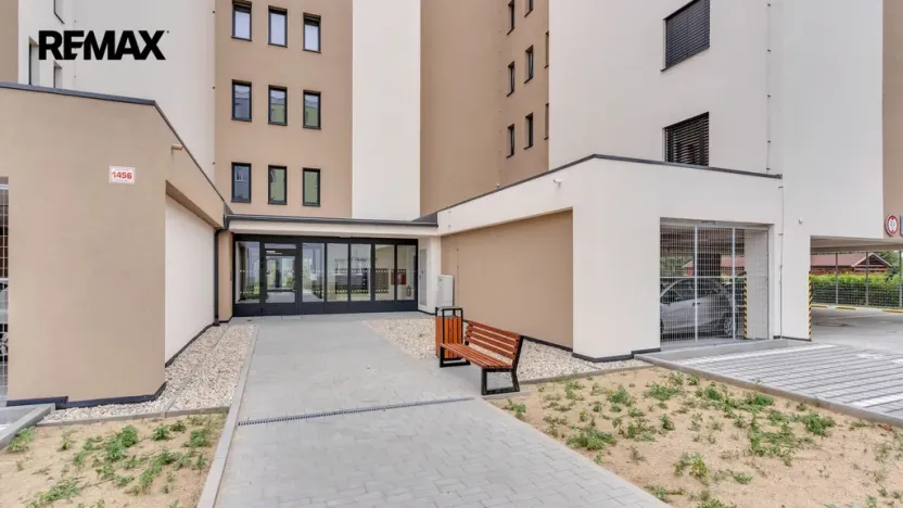 Pronájem bytu 2+kk, Třebíč - Horka-Domky, Družstevní, 57 m2
