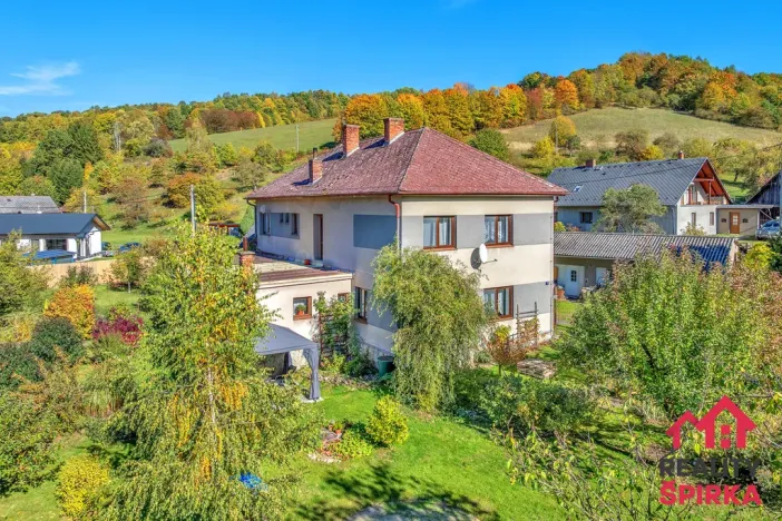 Prodej rodinného domu, Albrechtice, 227 m2