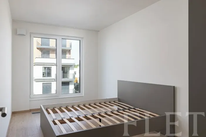 Pronájem bytu 2+kk, Praha - Řeporyje, Haenkeho, 47 m2