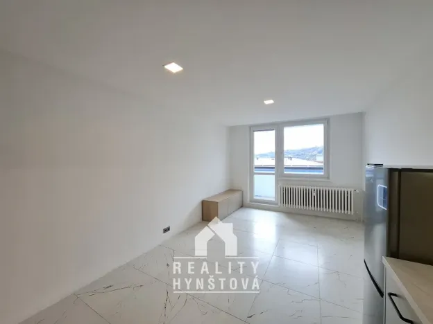 Pronájem bytu 1+1, Blansko, Dvorská, 33 m2