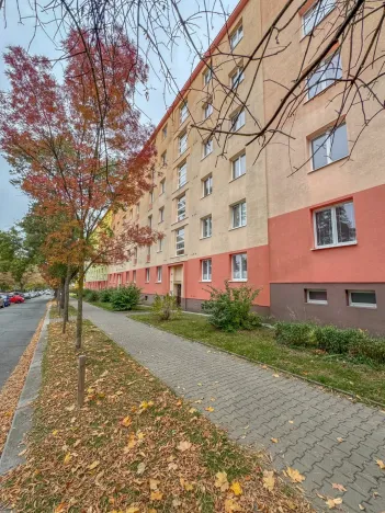 Prodej bytu 2+1, Plzeň - Lobzy, Blatenská, 52 m2