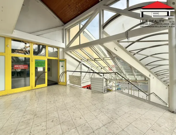 Pronájem obchodního prostoru, Brno, Rokytova, 80 m2