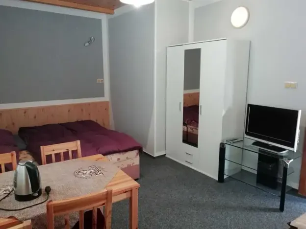 Prodej ubytování, Bouzov, 647 m2