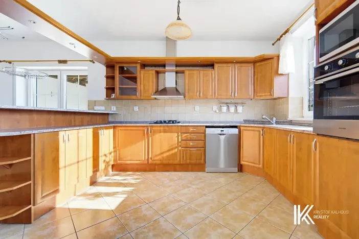 Prodej ubytování, Hrochův Týnec, 356 m2
