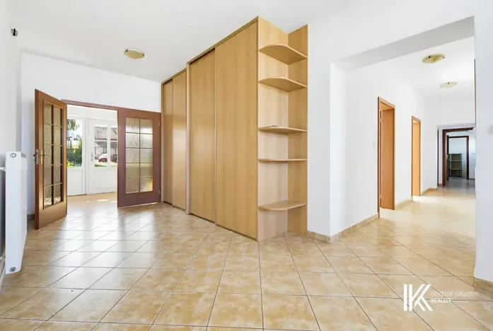 Prodej rodinného domu, Hrochův Týnec, 356 m2