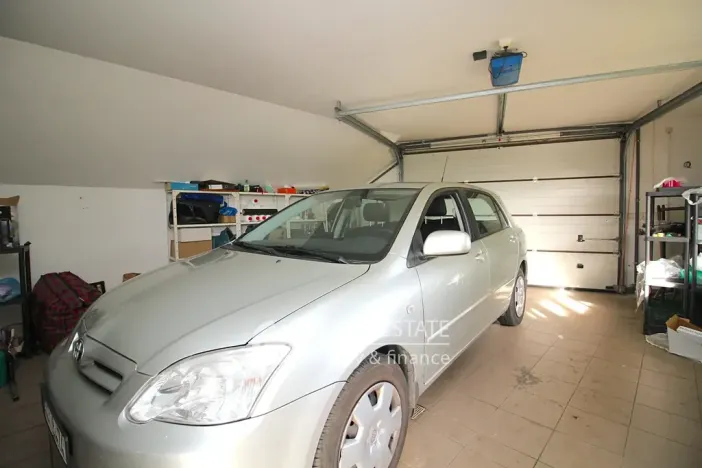 Prodej rodinného domu, Vinařice, 230 m2