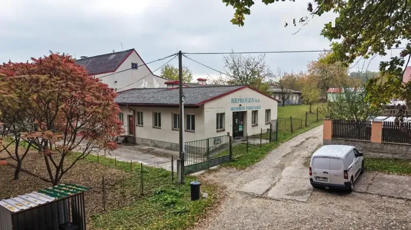 Prodej obchodního prostoru, Jindřichův Hradec, 9726 m2
