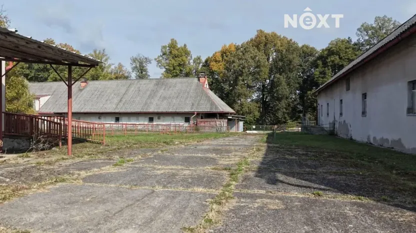 Prodej obchodního prostoru, Jindřichův Hradec, 9726 m2