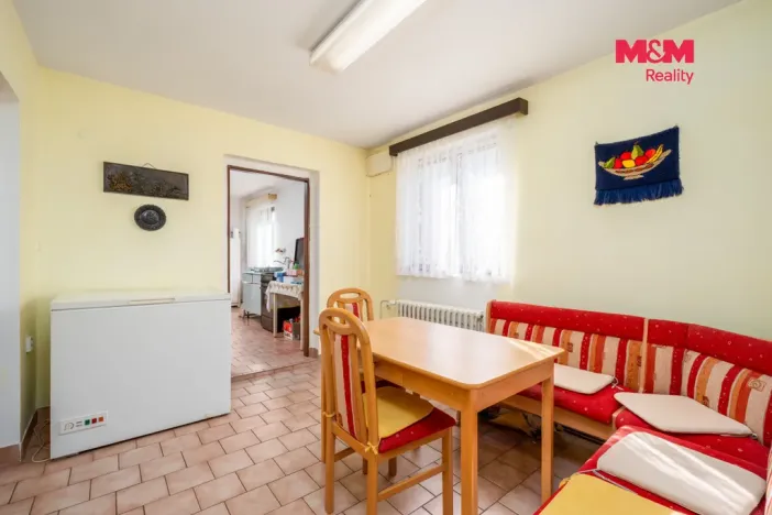 Prodej rodinného domu, Výrov - Hadačka, 662 m2
