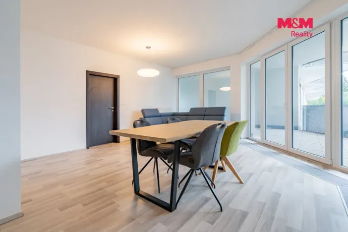Prodej bytu 3+1, České Budějovice - České Budějovice 2, Volejbalistů, 96 m2