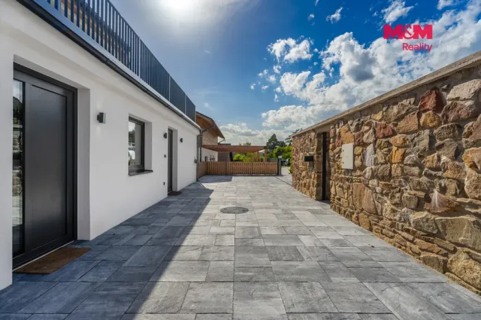Prodej rodinného domu, Chocerady, 142 m2