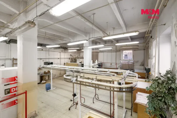 Prodej skladu, Jílové, Teplická, 3160 m2