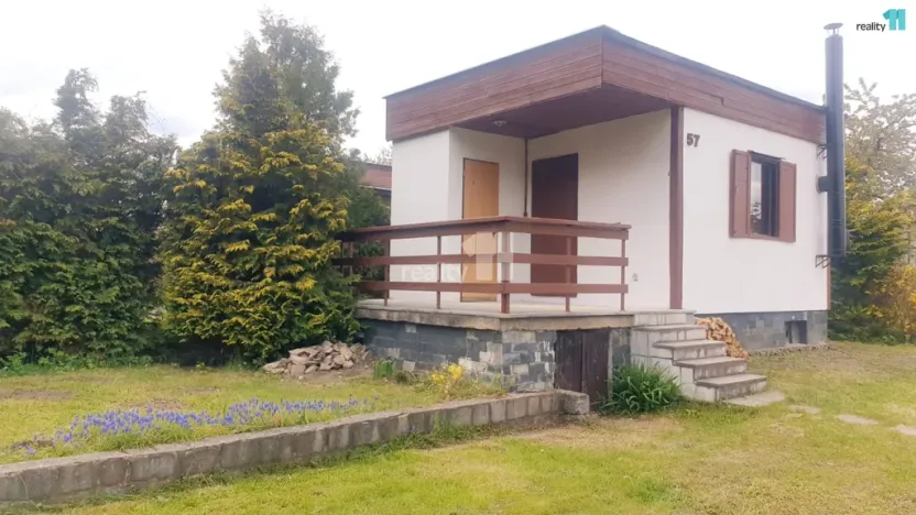 Pronájem chaty, Praha - Cholupice, U obce, 23 m2