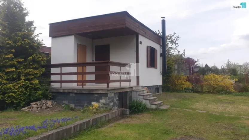 Pronájem chaty, Praha - Cholupice, U obce, 23 m2