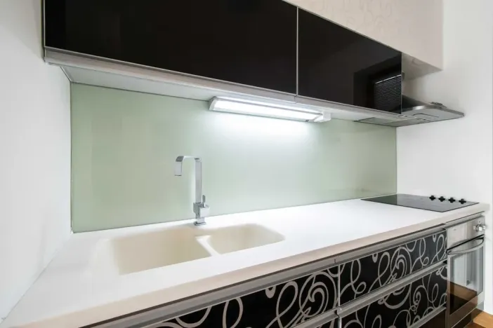 Pronájem bytu 2+kk, Jesenice, V Lázních, 40 m2