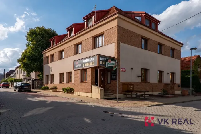 Prodej vícegeneračního domu, Praha - Horní Počernice, Rožnovská, 577 m2