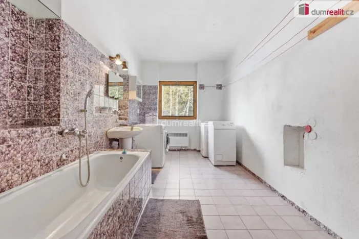 Prodej rodinného domu, Rotava, Růžové údolí, 170 m2