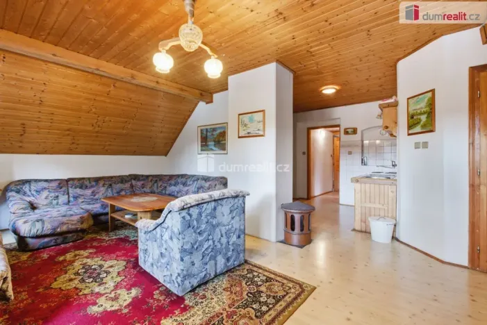 Prodej rodinného domu, Rotava, Růžové údolí, 170 m2