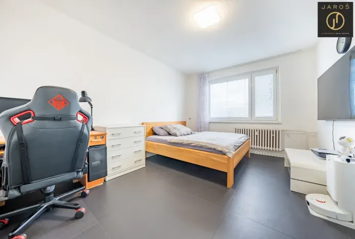 Pronájem bytu 1+1, Kladno, Na vyhaslém, 35 m2