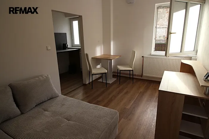 Pronájem bytu 1+kk, Hrádek nad Nisou - Donín, Donínská, 24 m2