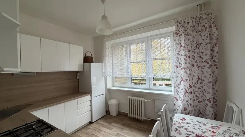 Pronájem bytu 1+1, Ostrava - Poruba, Hlavní třída, 43 m2