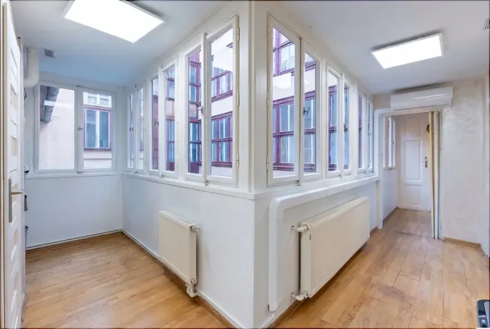 Pronájem bytu 2+kk, Praha - Nové Město, Štěpánská, 74 m2