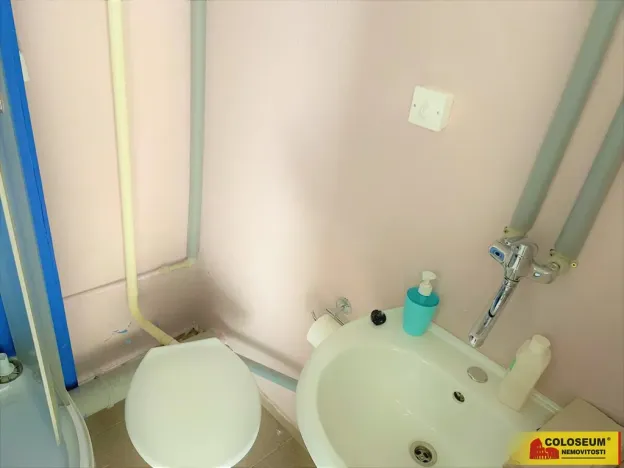 Pronájem obchodního prostoru, Rousínov, 65 m2