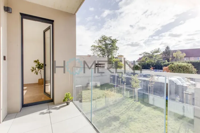 Pronájem bytu 2+kk, Praha - Libeň, Zenklova, 54 m2