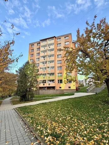 Prodej bytu 2+kk, Vsetín, Okružní, 39 m2