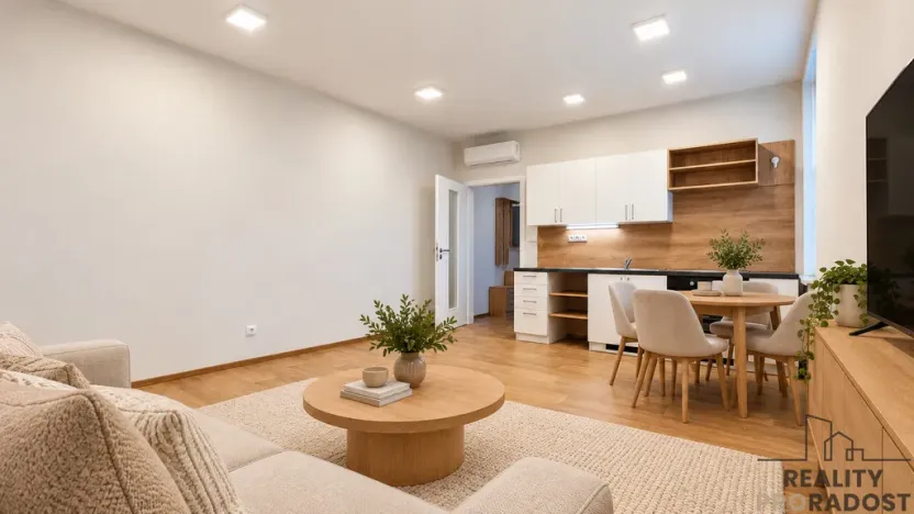 Pronájem bytu 2+kk, Hodonín, Národní třída, 39 m2